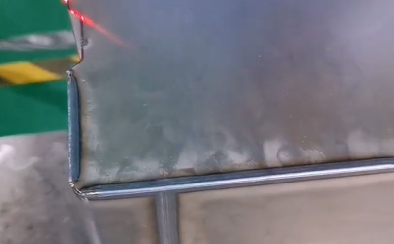 手提式激光焊接機 焊1mm鐵箱 牢固度怎么樣？