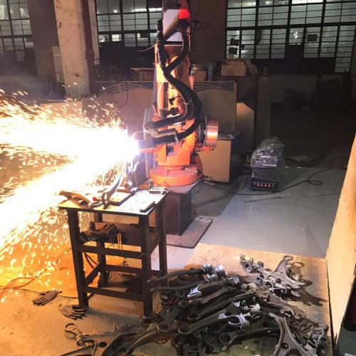 澆冒口切割機(jī)器人